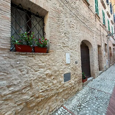 Diva Castelnuovo di Farfa